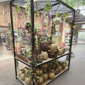 METAL FRAME HANGING UNIT - Image 4