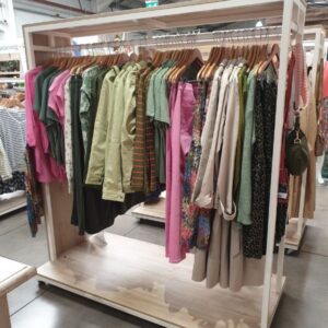 Mobile FSDU (Free Standing Clothing Display Unit) by stagecraft display ltd